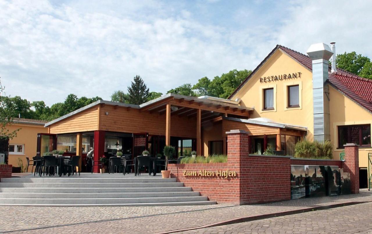 Zum Alten Hafen Rathenow Ngoại thất bức ảnh